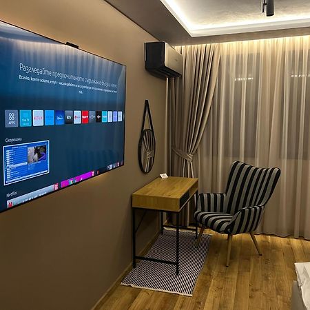 Apartament Varosha Luxury Lovetj Eksteriør billede