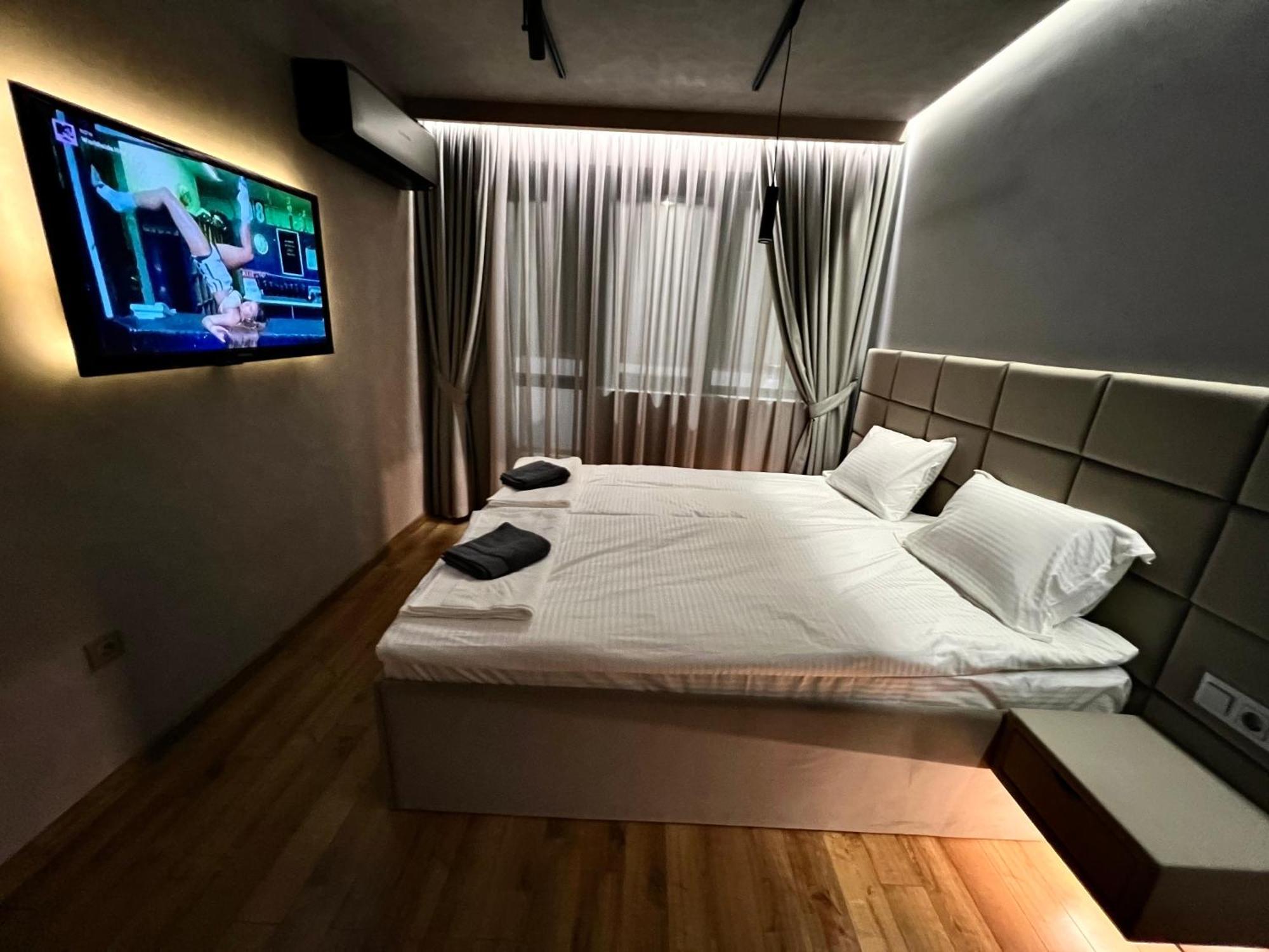 Apartament Varosha Luxury Lovetj Eksteriør billede